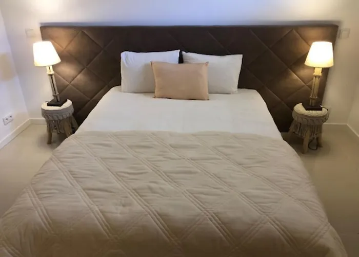 Quinta Bogesi Bed & Breakfast Figueira da Foz