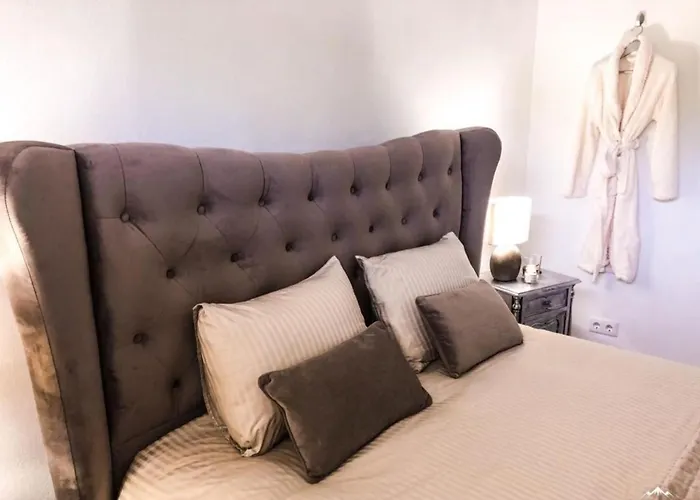 Quinta Bogesi Bed & Breakfast 4*