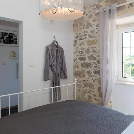 לינה וארוחת בוקר Quinta Bogesi פיגואיירה דה פוז