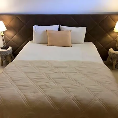 Oda ve Kahvaltı Quinta Bogesi 4*
