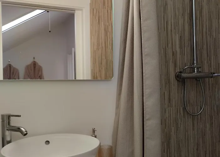 Quinta Bogesi B&B 피게이라다포즈